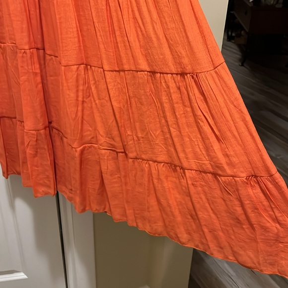 Orange Midi Sundress with Puff Sleeves and V-Neck - Picture 4 of 9
